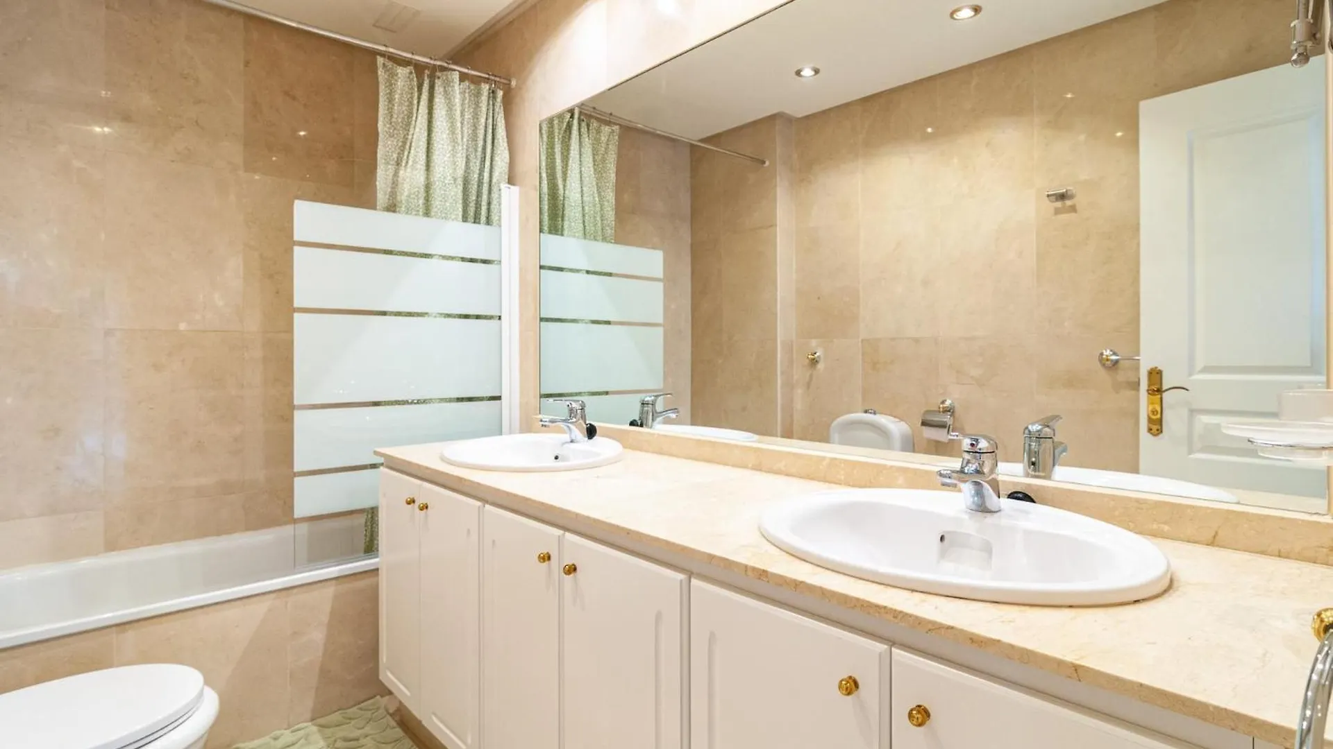 Beautiful 2 Bedroom Penthouse Terrazas Del Duque アデヘ スペイン