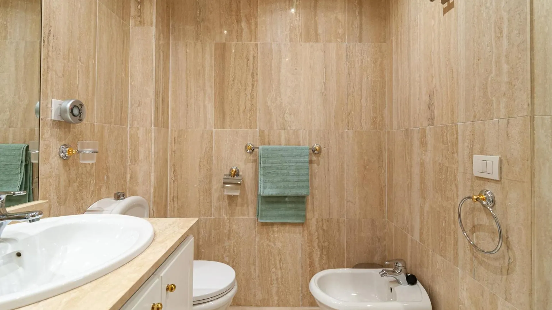 Beautiful 2 Bedroom Penthouse Terrazas Del Duque アデヘ アパート