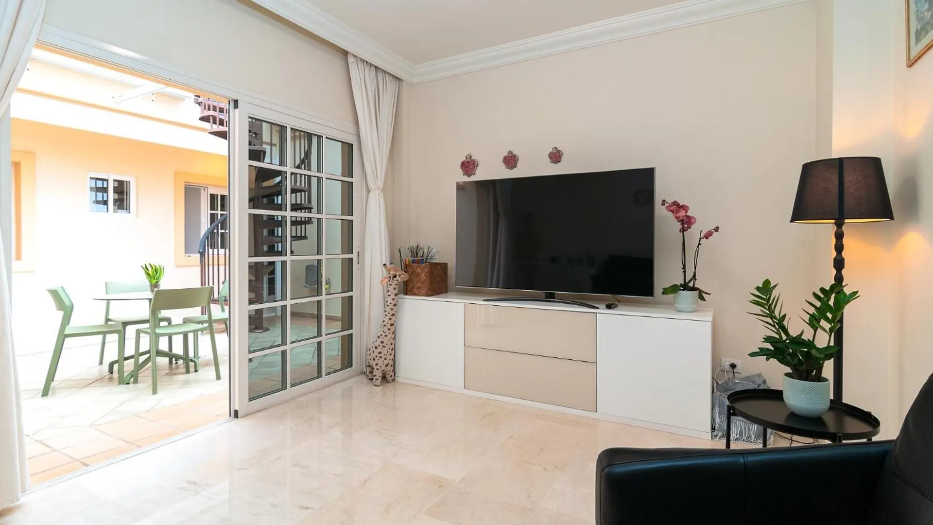 Beautiful 2 Bedroom Penthouse Terrazas Del Duque أذيخي شقة